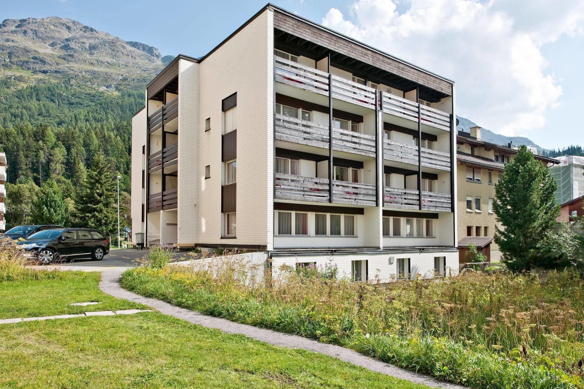 Hostel Casa Franco St Moritz Exterior foto